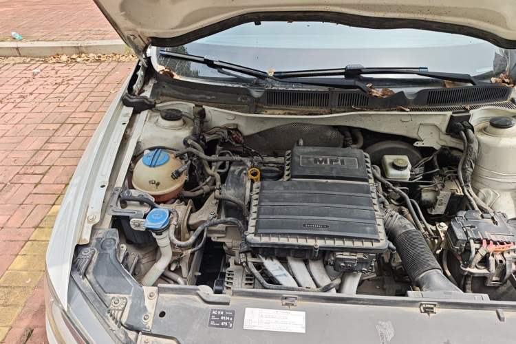 Used Volkswagen Bora 2016 1.6L Automatic Comfort Model Engine Bay Right