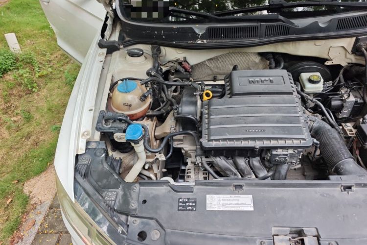 Used Volkswagen Bora 2016 1.6L Automatic Comfort Model Engine Bay Right