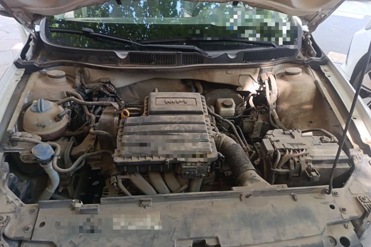 Used Volkswagen Bora 2016 1.6L Automatic Fashion Model Engine Bay