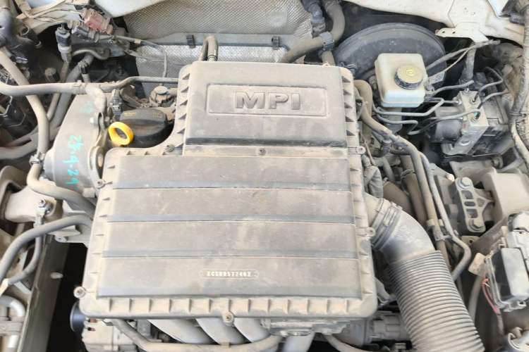Used Volkswagen Bora 2016 1.6L Automatic Comfort Model Engine Bay