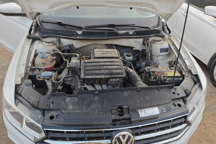 Used Volkswagen Bora 2016 1.6L Automatic Luxury Model Engine Bay
