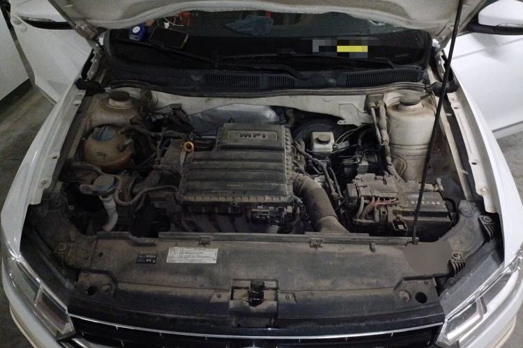 Used Volkswagen Bora 2016 1.6L Automatic Comfort Model Engine Bay