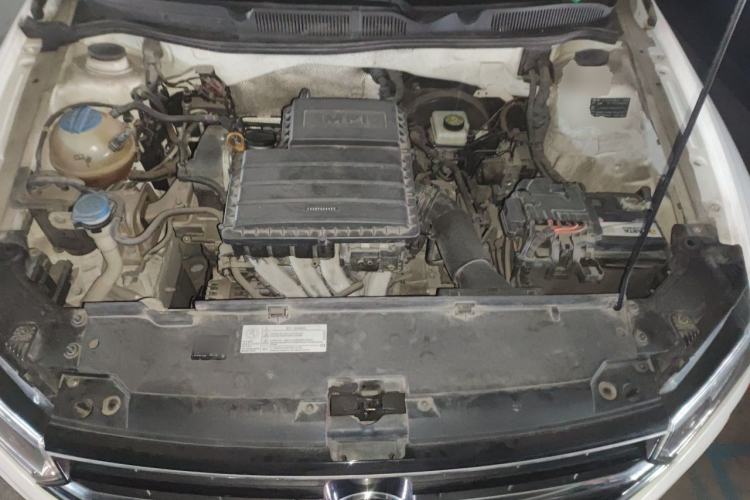 Used Volkswagen Bora 2016 1.6L Automatic Comfort Model Engine Bay