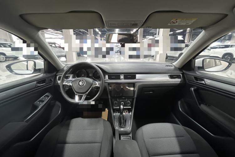 Used Volkswagen Bora 2016 1.6L Automatic Fashion Model Exterior 10
