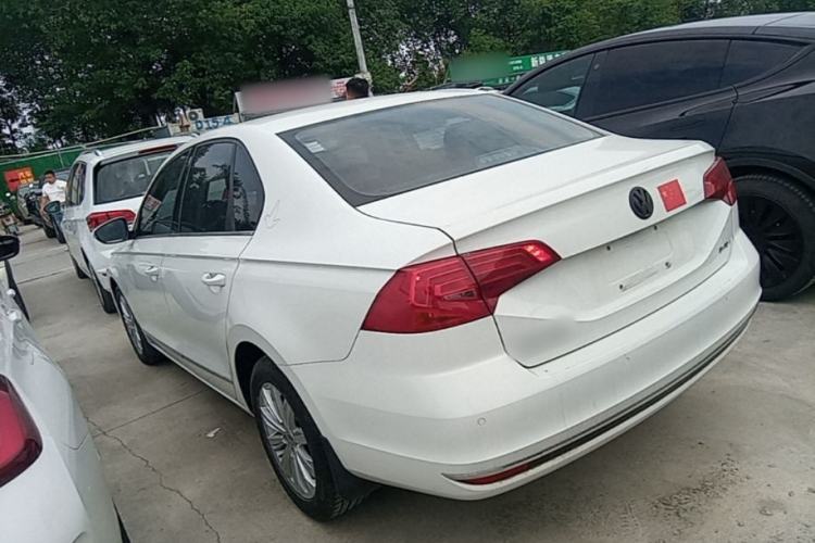 Used Volkswagen Bora 2016 1.6L Automatic Comfort Model Exterior 2