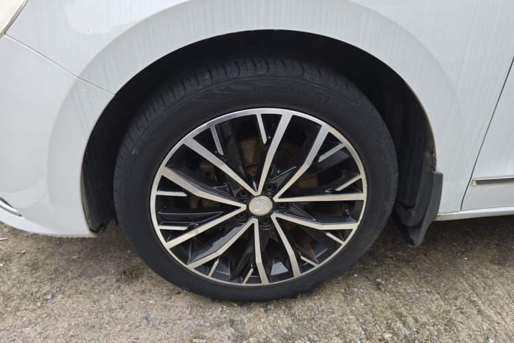 Used Volkswagen Bora 2016 230TSI DSG Luxury Version Exterior 4