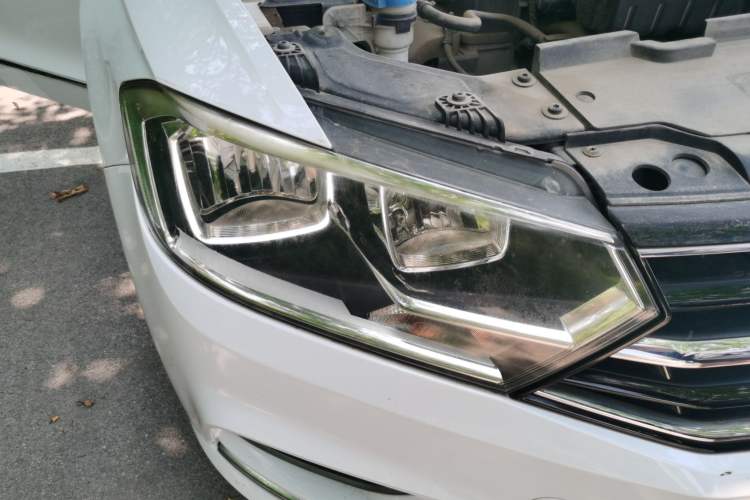 Used Volkswagen Bora 2016 1.6L Manual Comfort Model Exterior 6