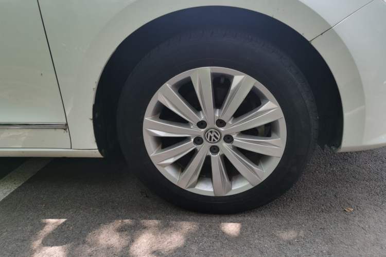 Used Volkswagen Bora 2016 1.6L Manual Comfort Model Exterior 7