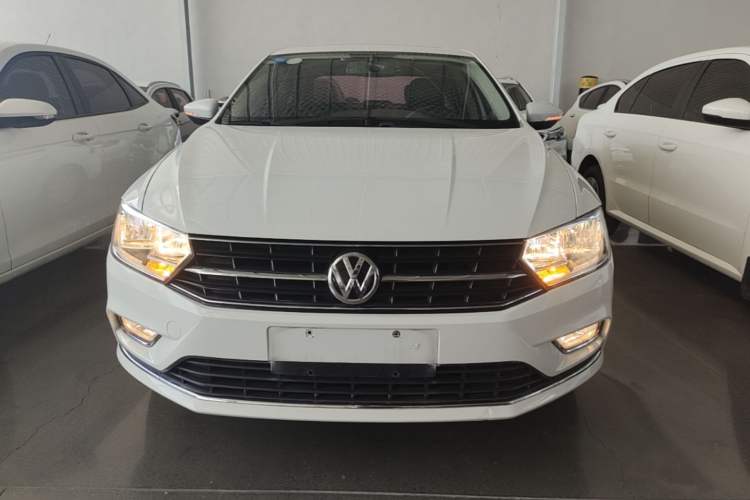 Used Volkswagen Bora 2016 1.6L Automatic Comfort Model Front