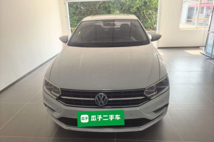 Used Volkswagen Bora 2016 1.6L Manual Comfort Model Front