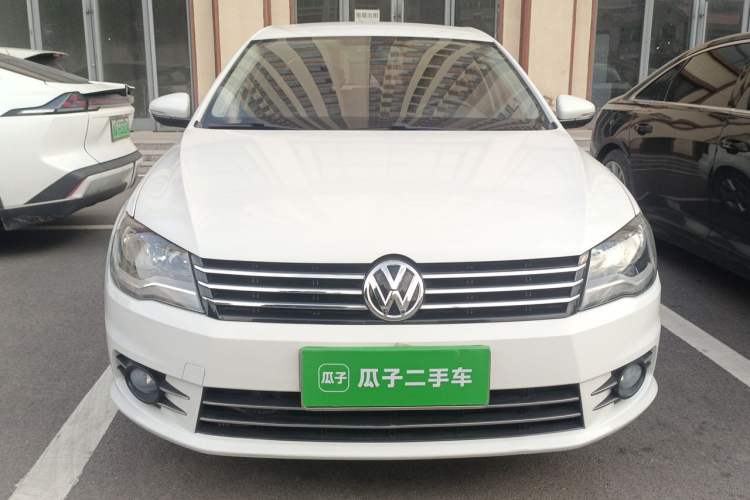 Used Volkswagen Bora 2016 1.6L Manual Fashion Edition Front