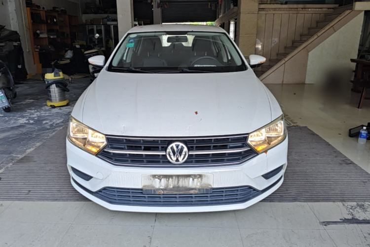 Used Volkswagen Bora 2016 1.6L Automatic Fashion Model Front