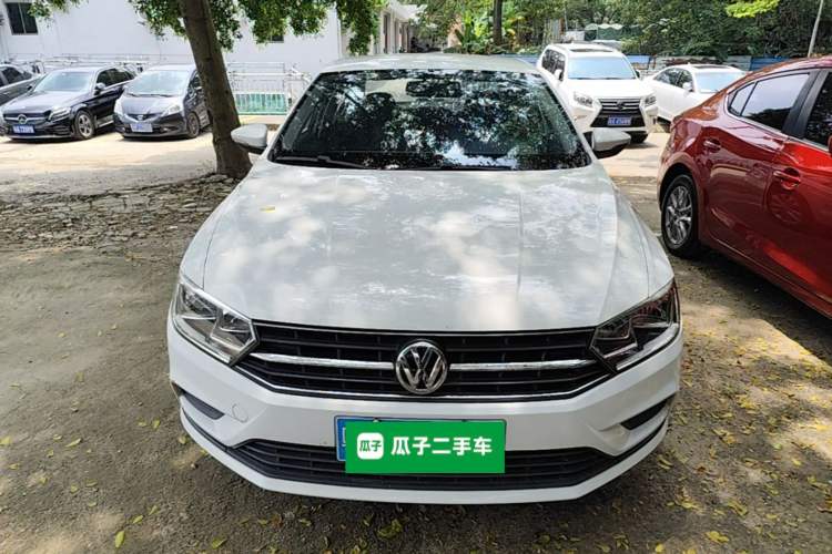 Used Volkswagen Bora 2016 1.6L Automatic Fashion Model Front