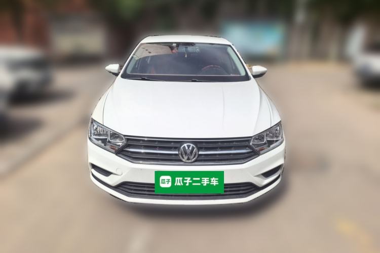 Used Volkswagen Bora 2016 1.6L Manual Fashion Edition Front