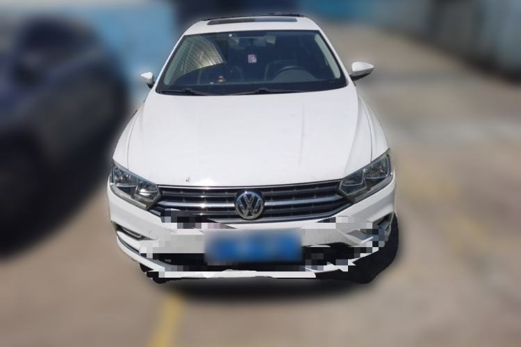 Used Volkswagen Bora 2016 1.6L Manual Comfort Model Front