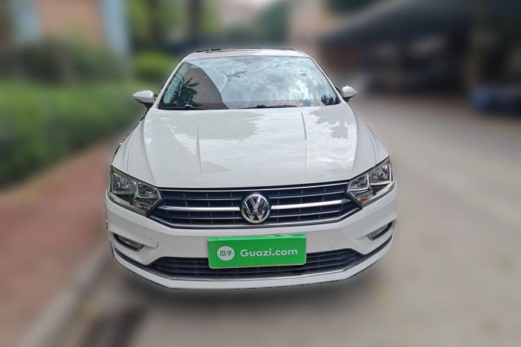 Used Volkswagen Bora 2016 1.6L Automatic Luxury Model Front