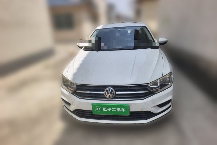 Used Volkswagen Bora 2016 1.6L Manual Fashion Edition Front