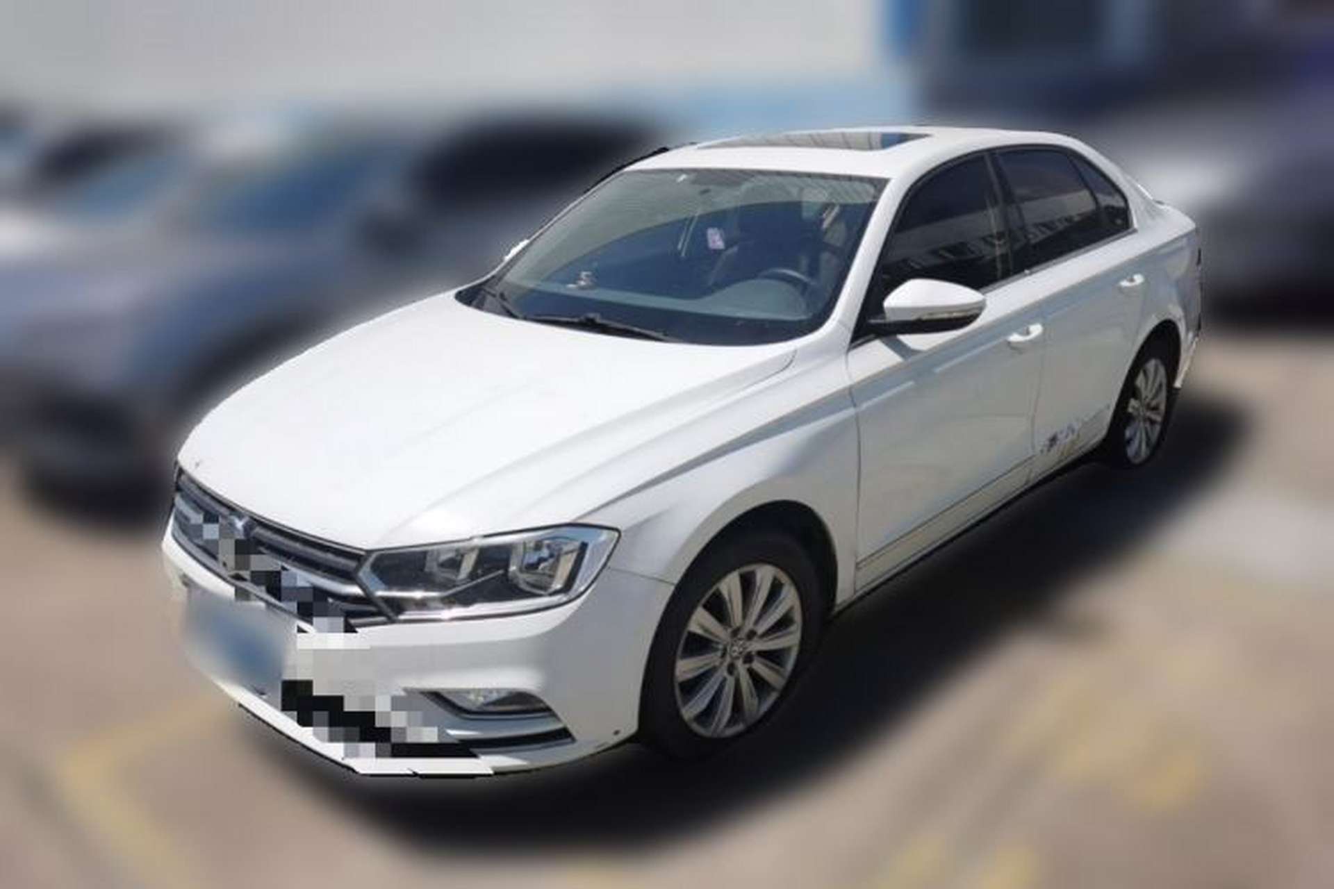 Used Volkswagen Bora 2016 1.6L Manual Comfort Model Front Left 45 Deg