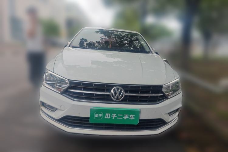 Used Volkswagen Bora 2016 1.6L Manual Comfort Model Front