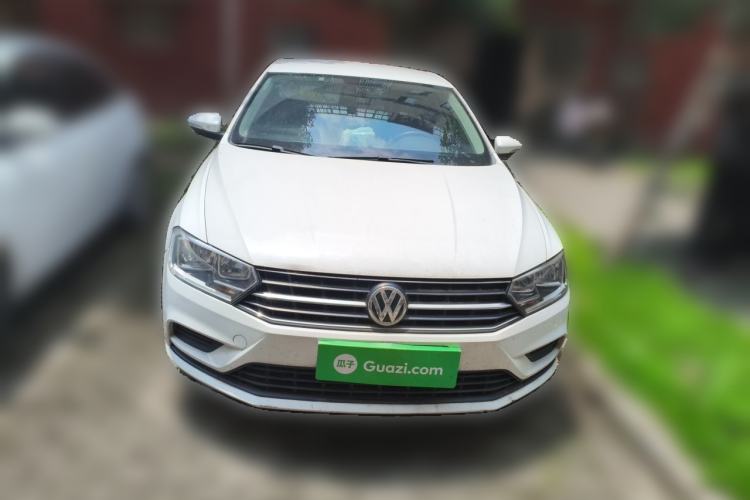 Used Volkswagen Bora 2016 1.6L Automatic Fashion Model Front