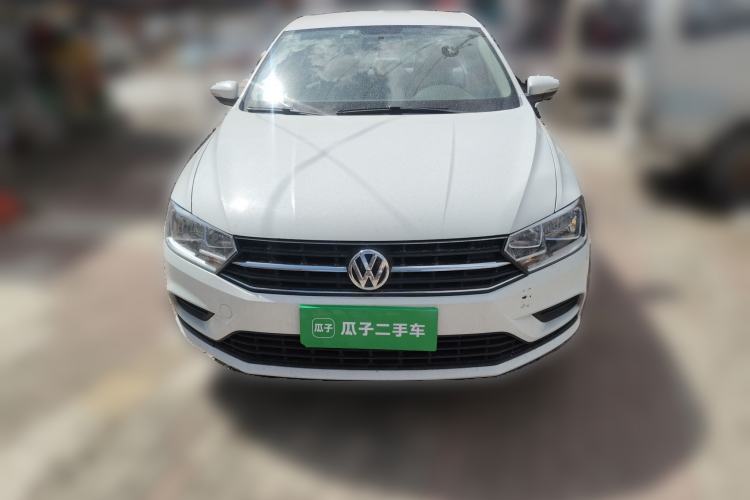 Used Volkswagen Bora 2016 1.6L Manual Fashion Edition Front