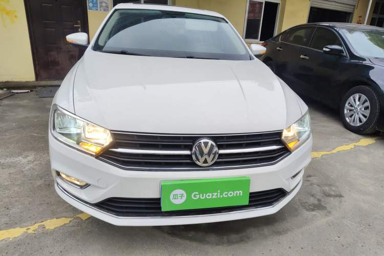 Used Volkswagen Bora 2016 230TSI Manual Comfort Version Front