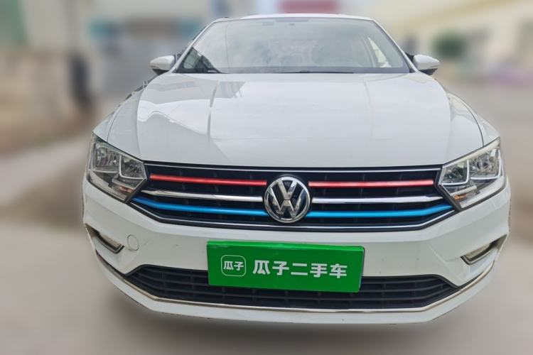 Used Volkswagen Bora 2016 1.6L Automatic Fashion Model Front