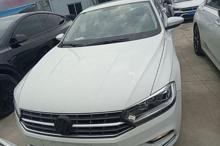 Used Volkswagen Bora 2016 1.6L Automatic Comfort Model Front