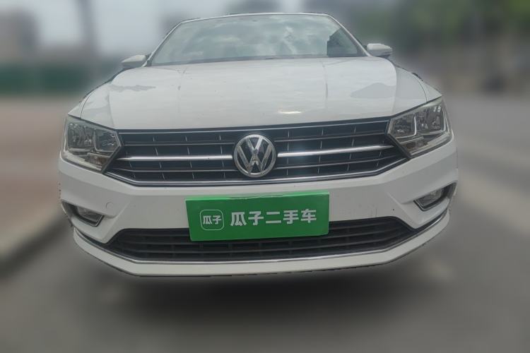 Used Volkswagen Bora 2016 1.6L Manual Comfort Model Front