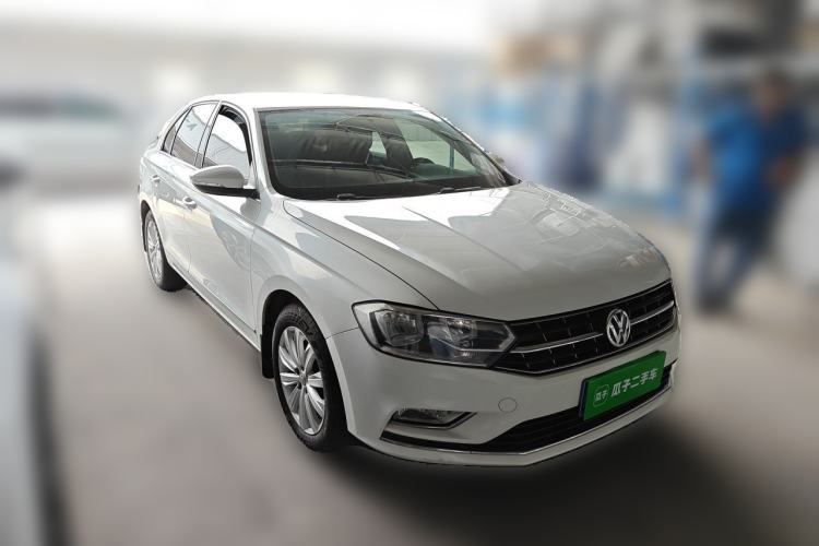 Used Volkswagen Bora 2016 1.6L Automatic Comfort Model Front Right 45 Deg