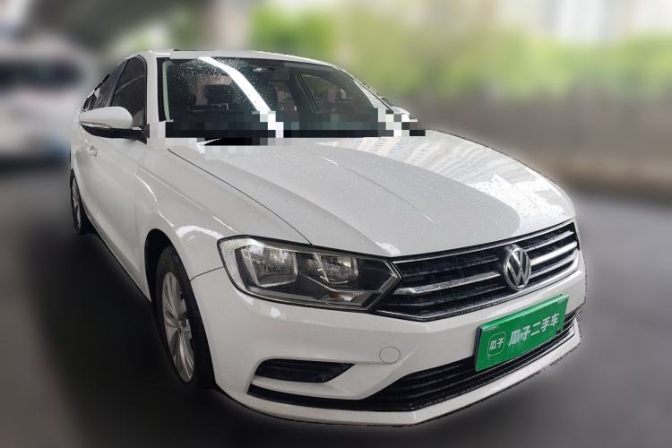 Used Volkswagen Bora 2016 1.6L Automatic Fashion Model Front Right 45 Deg