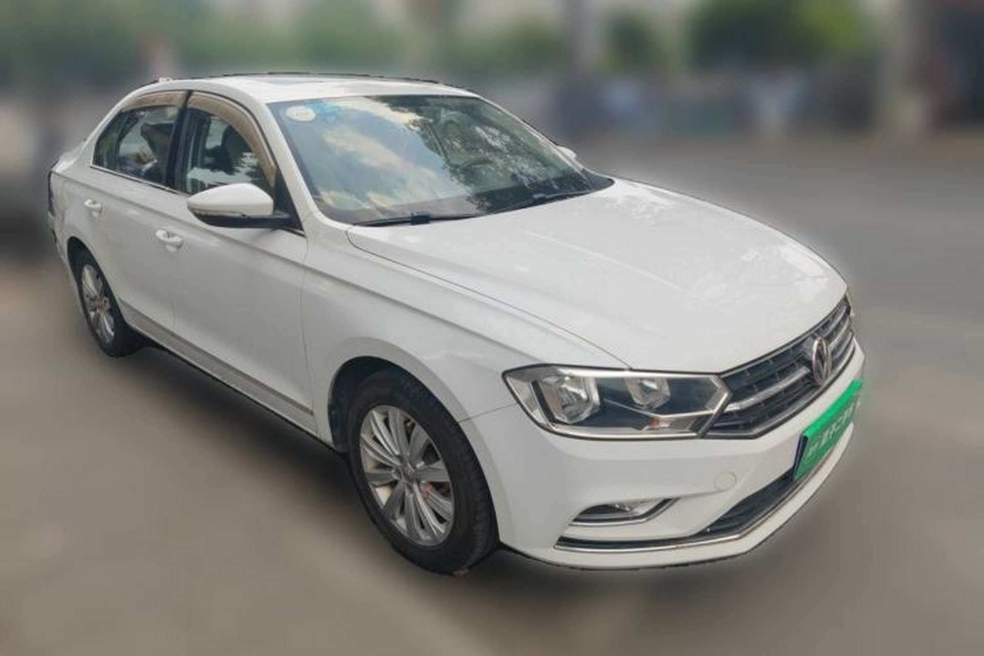 Used Volkswagen Bora 2016 1.6L Manual Comfort Model Front Right 45 Deg