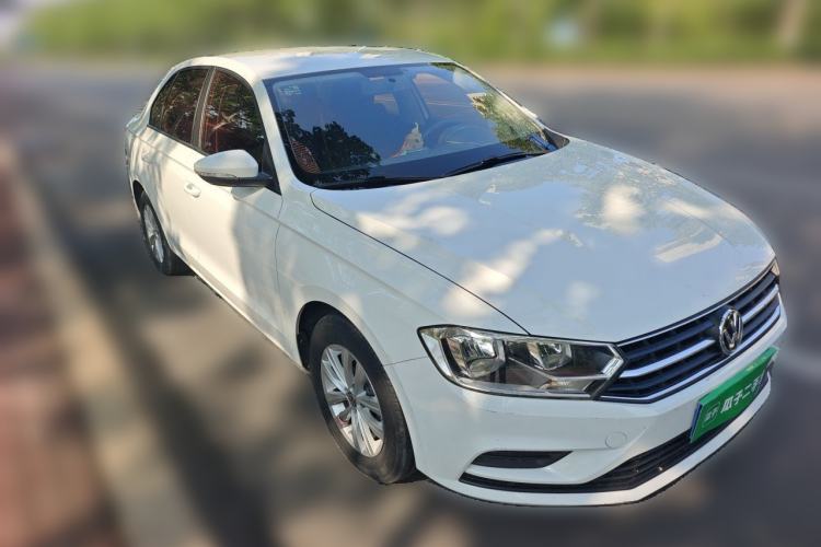 Used Volkswagen Bora 2016 1.6L Automatic Fashion Model Front Right 45 Deg