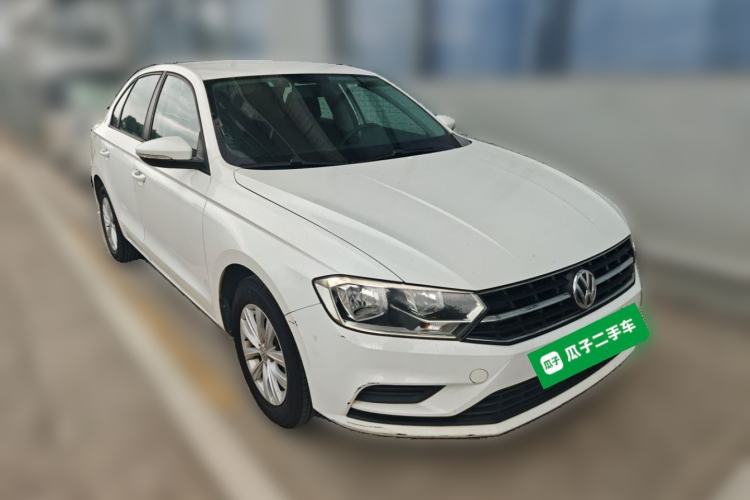 Used Volkswagen Bora 2016 1.6L Automatic Fashion Model Front Right 45 Deg