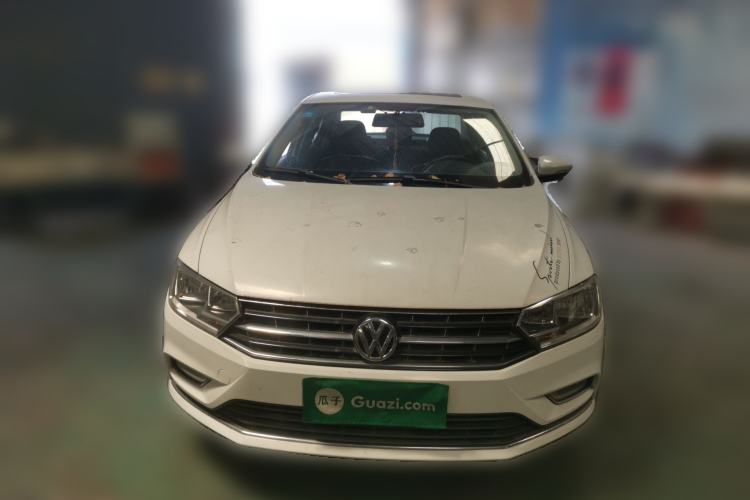 Used Volkswagen Bora 2016 1.6L Manual Comfort Model Front