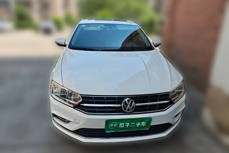 Used Volkswagen Bora 2016 1.6L Manual Comfort Model Front