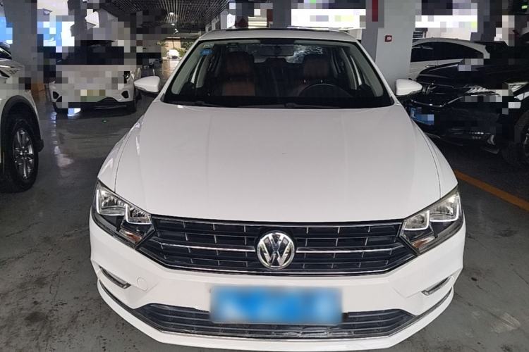 Used Volkswagen Bora 2016 1.6L Automatic Comfort Model Front