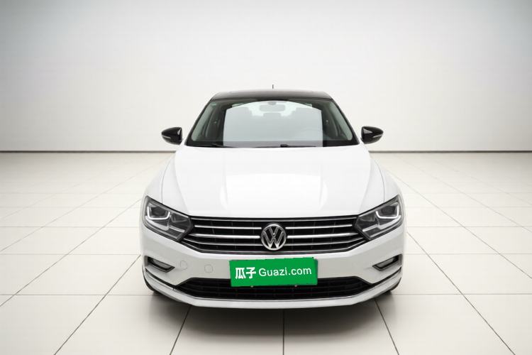 Used Volkswagen Bora 2016 230TSI DSG 25th Anniversary Edition Front