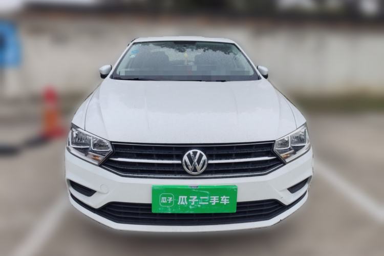 Used Volkswagen Bora 2016 1.6L Manual Fashion Edition Front