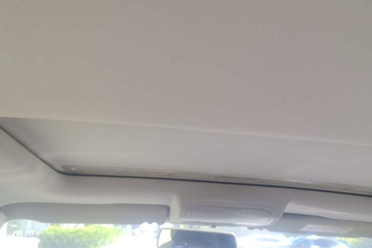 Used Volkswagen Bora 2016 1.6L Automatic Comfort Model Headliner
