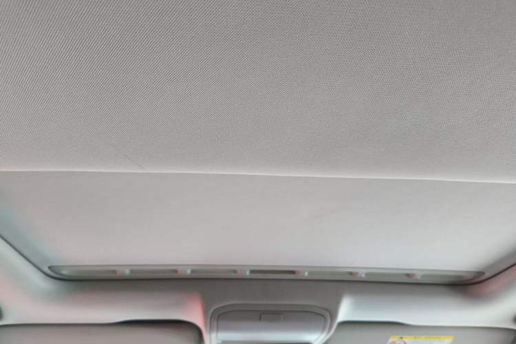 Used Volkswagen Bora 2016 1.6L Automatic Luxury Model Headliner