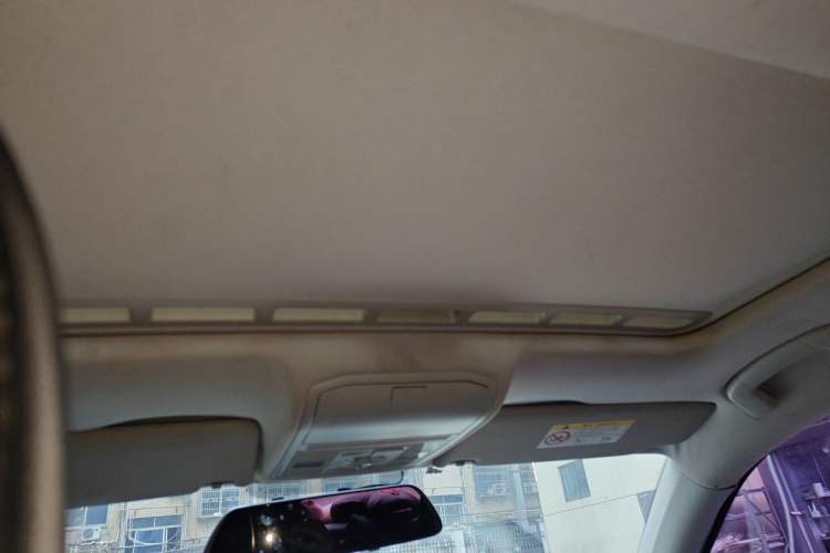 Used Volkswagen Bora 2016 1.6L Automatic Comfort Model Headliner