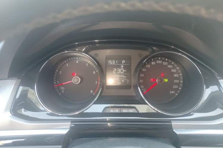 Used Volkswagen Bora 2016 1.6L Automatic Comfort Model Instrument Cluster