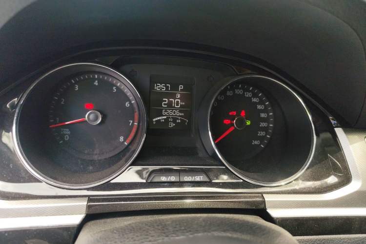 Used Volkswagen Bora 2016 1.6L Automatic Comfort Model Instrument Cluster