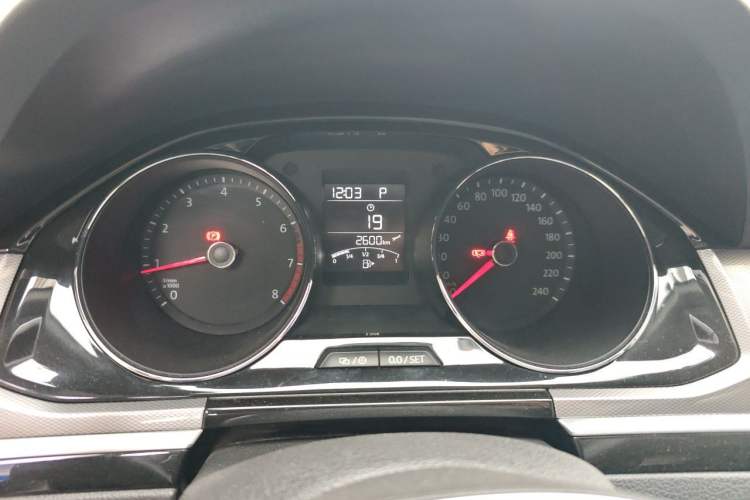Used Volkswagen Bora 2016 1.6L Automatic Comfort Model Instrument Cluster
