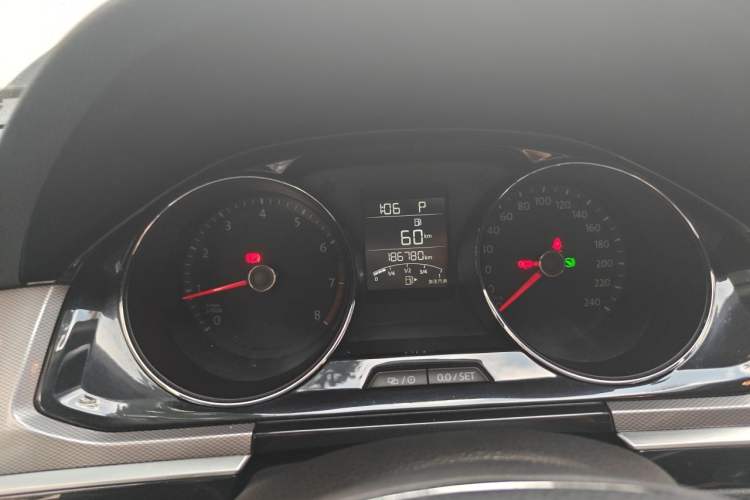 Used Volkswagen Bora 2016 230TSI DSG Comfort Model Instrument Cluster