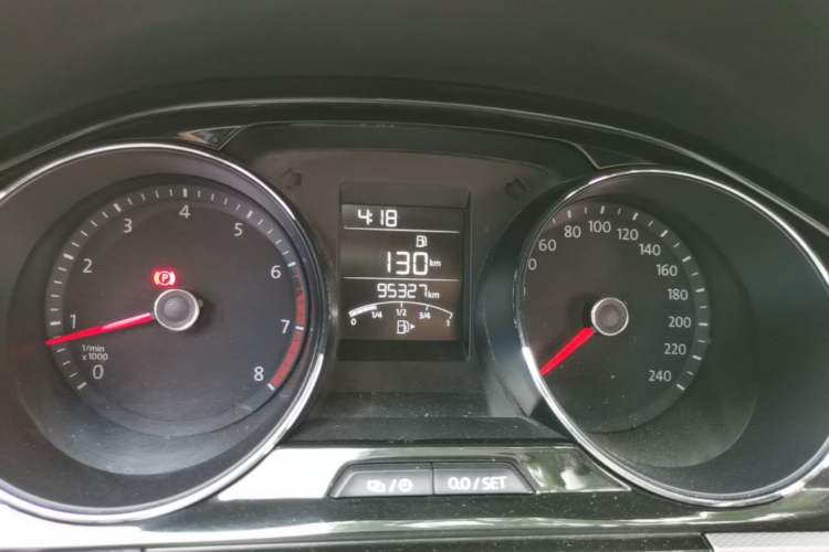 Used Volkswagen Bora 2016 1.6L Manual Comfort Model Instrument Cluster