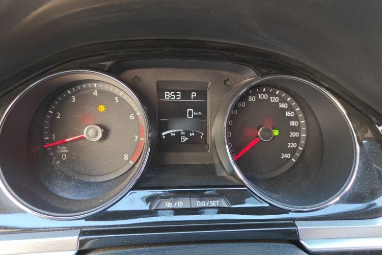 Used Volkswagen Bora 2016 1.6L Automatic Comfort Model Instrument Cluster