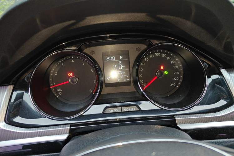 Used Volkswagen Bora 2016 1.6L Automatic Comfort Model Instrument Cluster
