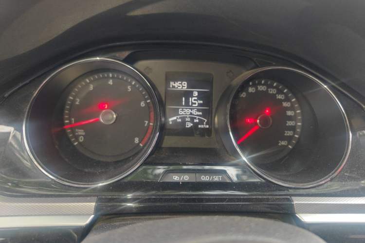 Used Volkswagen Bora 2016 1.6L Manual Comfort Model Instrument Cluster